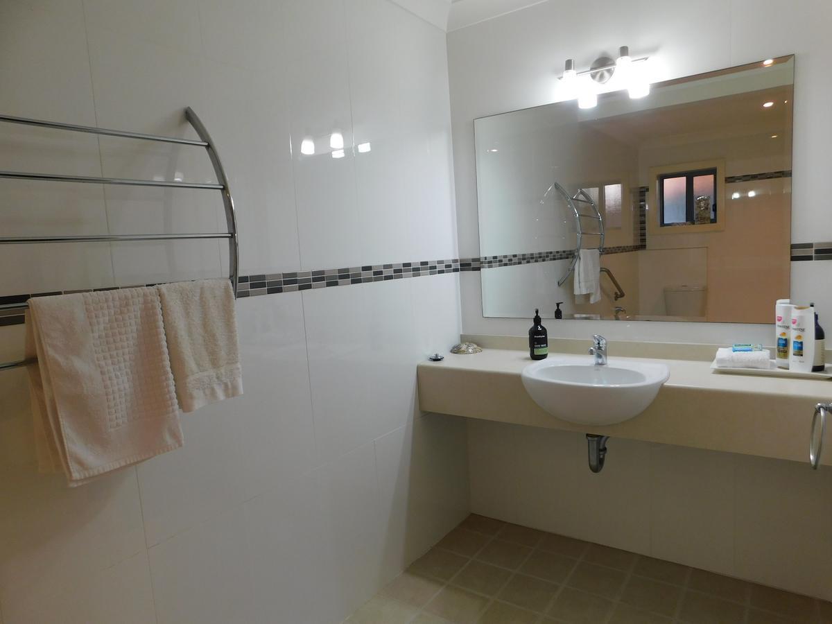 Beachport Bed & Breakfast พอร์ตแมคควอรี ภายนอก รูปภาพ